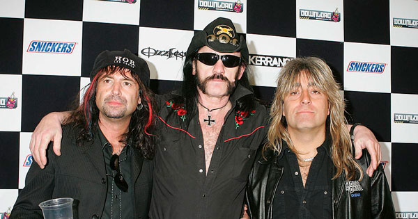ФИЛ КЭМПБЕЛЛ (MOTÖRHEAD) скончался ФИЛ КЭМПБЕЛЛ (MOTÖRHEAD) скончался